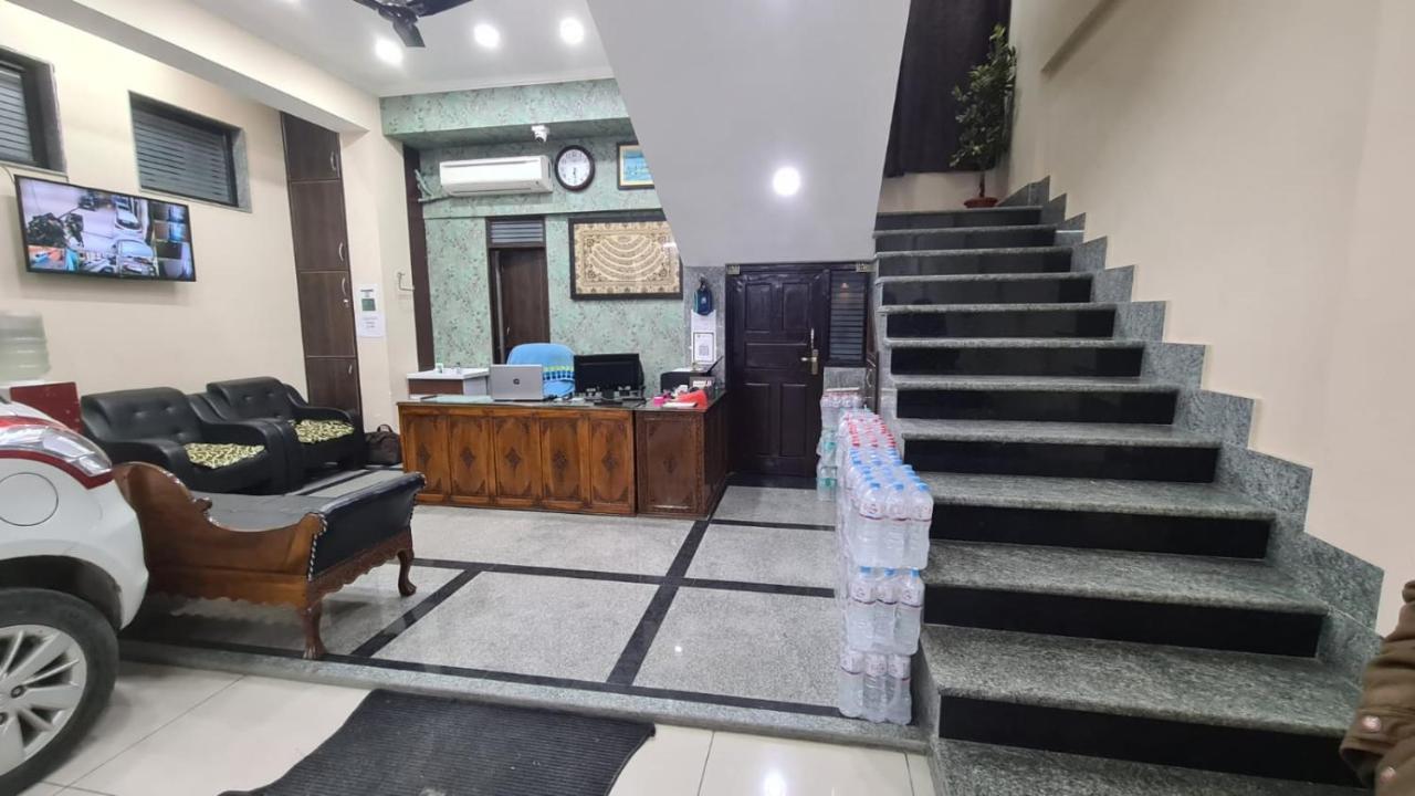 Royal Pamposh Hotel Srinagar  Luaran gambar